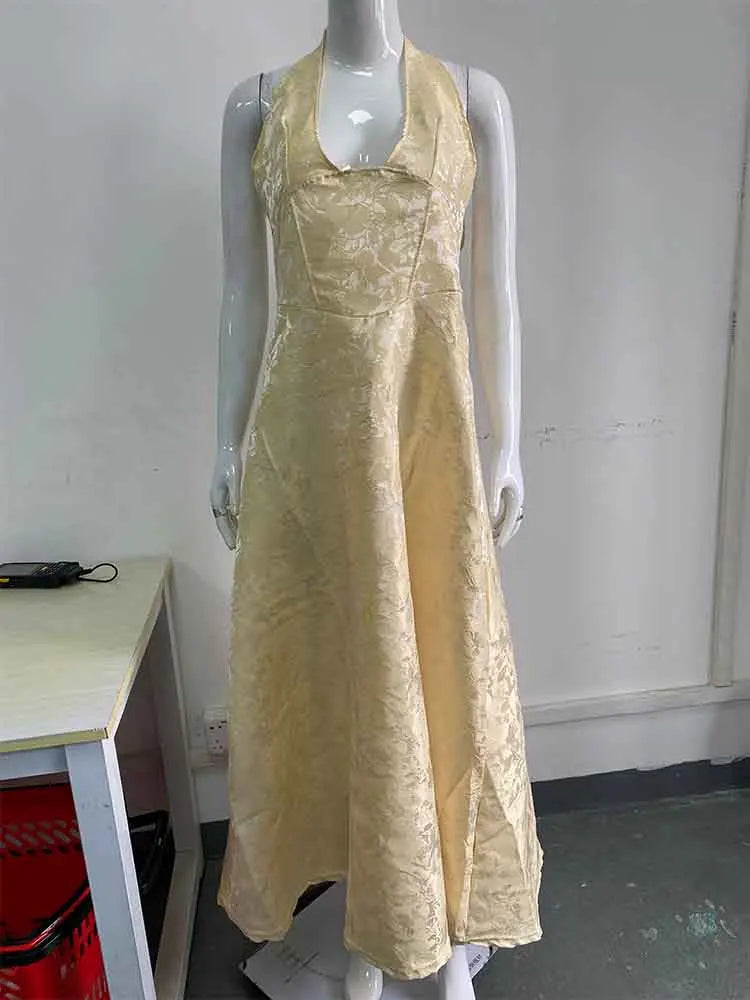 Elegant And Beautiful Dress For Women Good For Evening Party Look Sexy