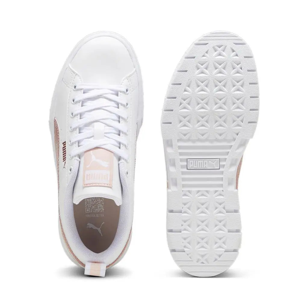 Sneakers Shoes Beautiful & Elegant