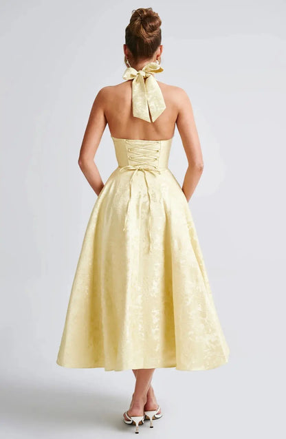Elegant And Beautiful Dress For Women Good For Evening Party Look Sexy